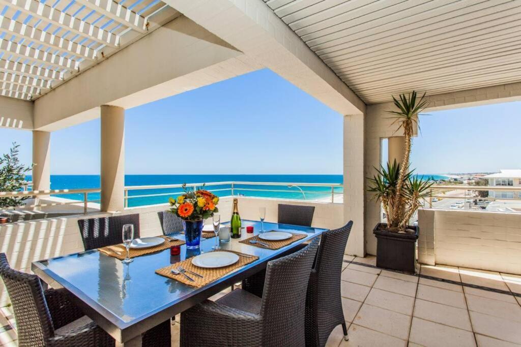 Beach View Apartment In Cottesloe パース エクステリア 写真